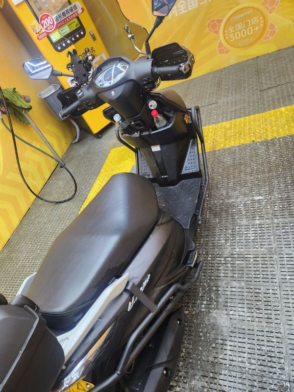 二手济南铃木优驿 UE125T