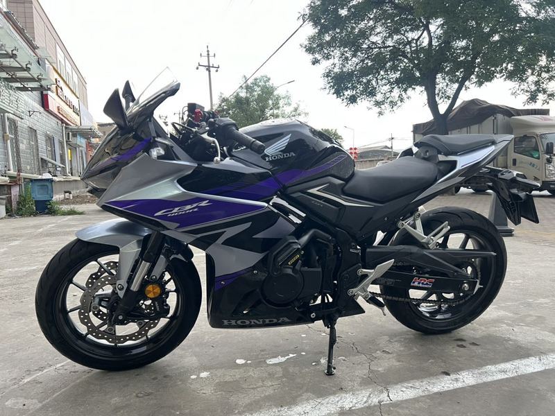 二手本田CBR400R