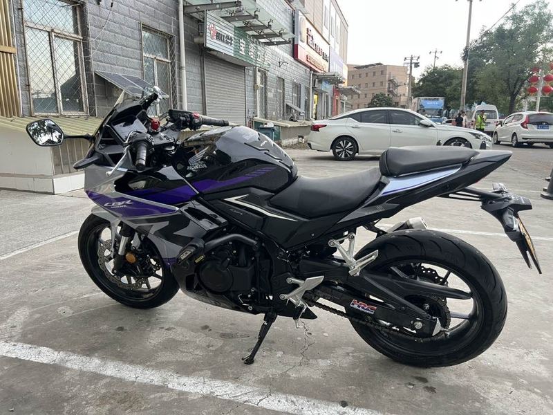 二手本田CBR400R
