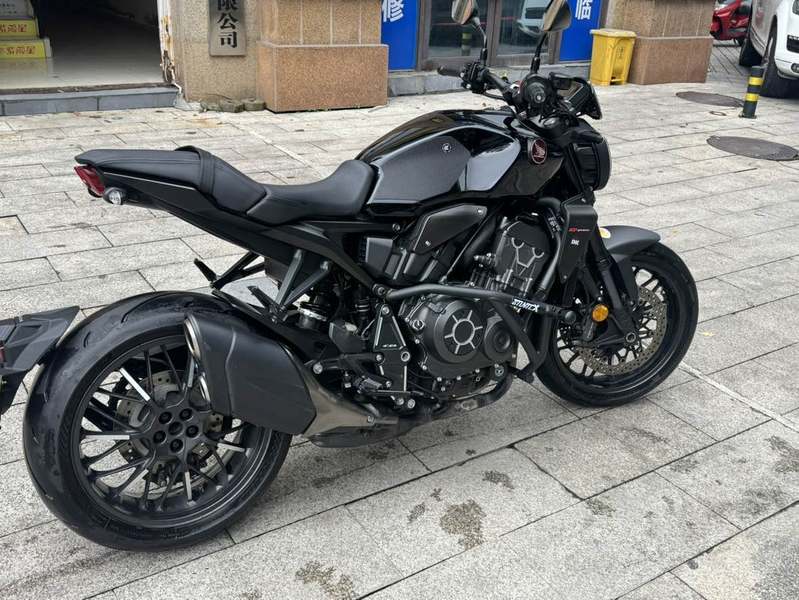 二手本田CB1000R