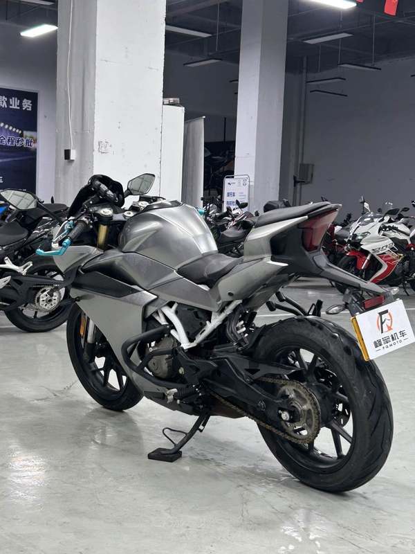 二手春风250SR
