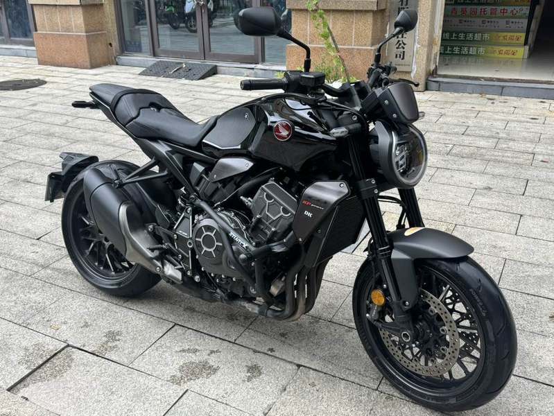 二手本田CB1000R
