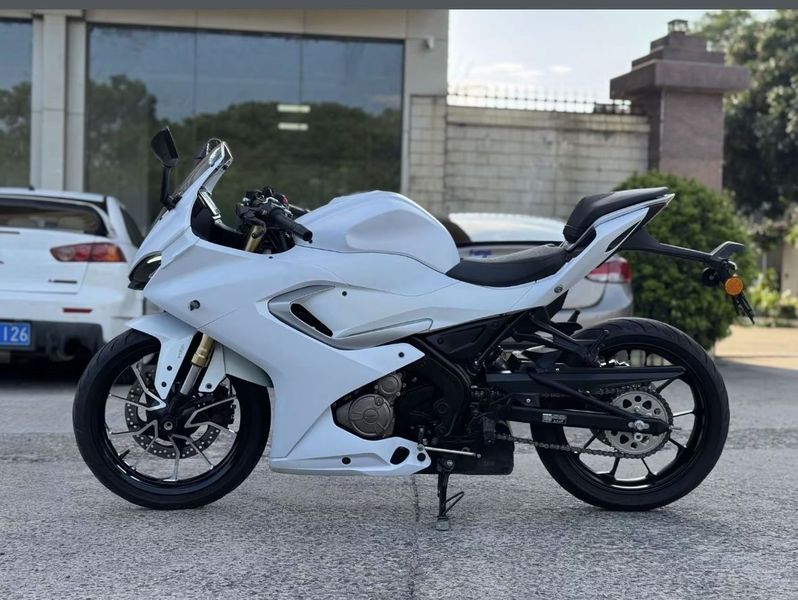 二手QJMOTOR赛250