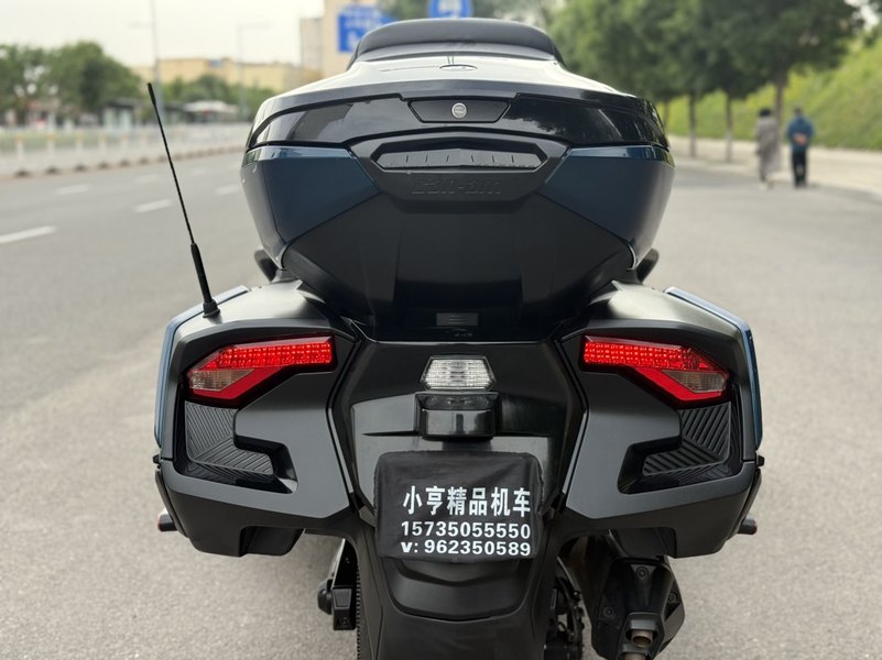 二手庞巴迪Spyder F3 