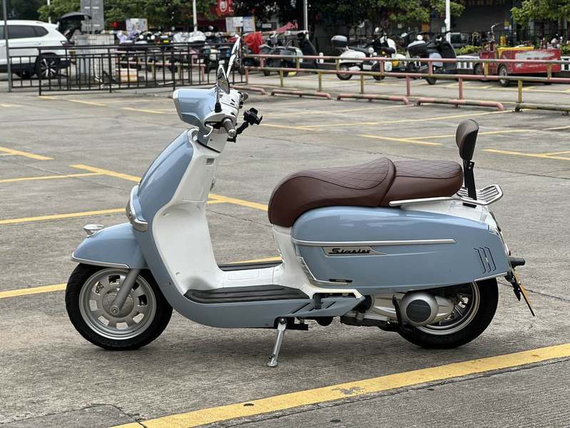 二手维多利亚Sixties 300i
