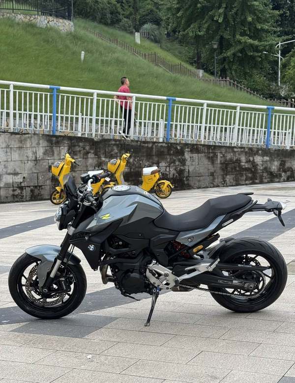 二手宝马F 900 R