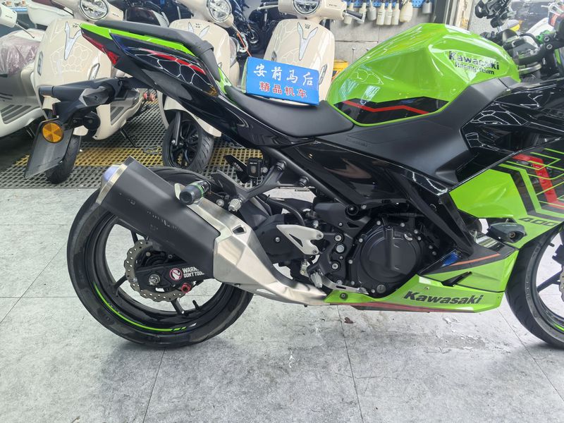 二手川崎Ninja 400