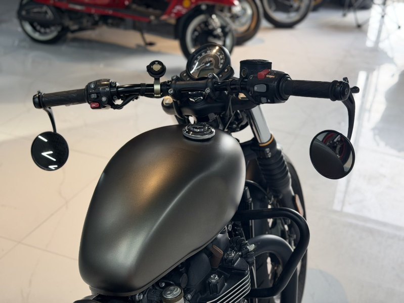 二手凯旋Bonneville Bobber