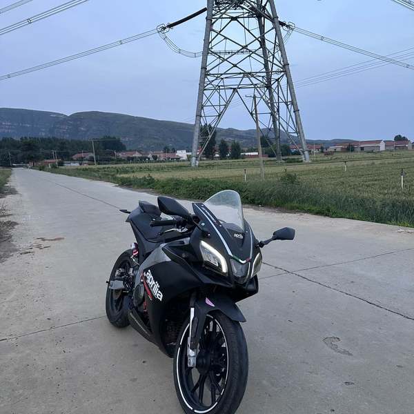 二手宗申阿普利亚GPR250R