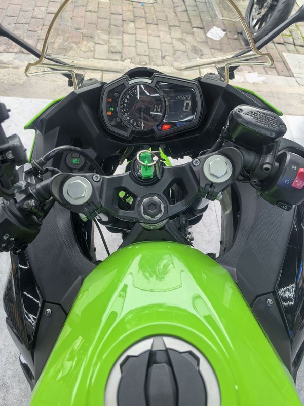 二手川崎Ninja 400