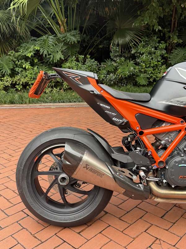 二手KTMR2R1290 Super Duke