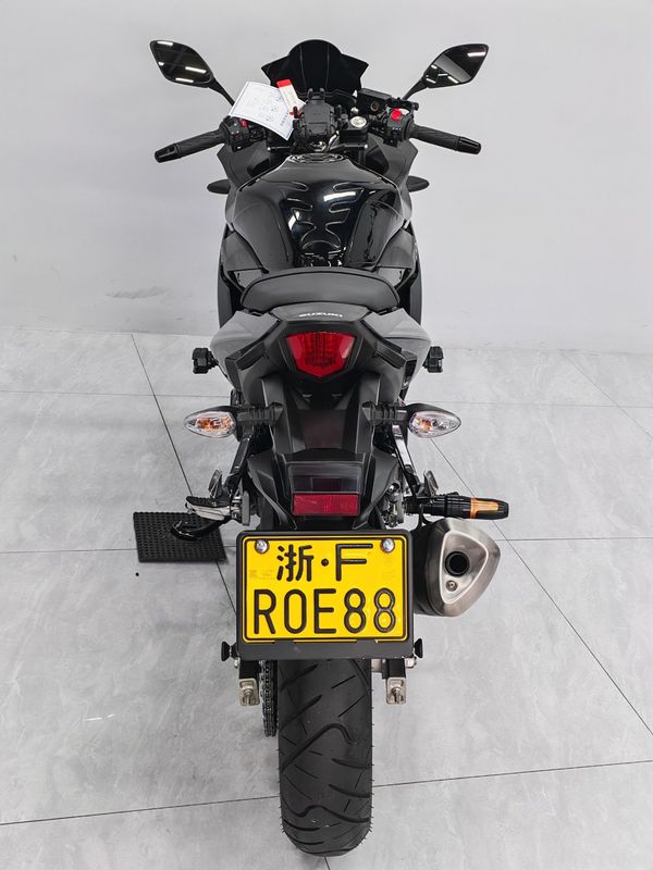 二手豪爵铃木GSX250R