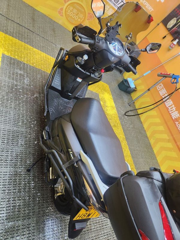 二手济南铃木优驿 UE125T