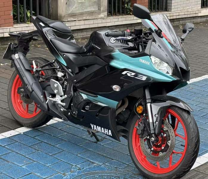 二手雅马哈YZF-R3