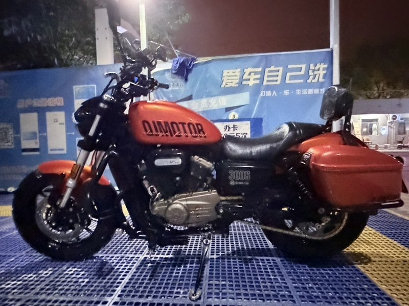 二手QJMOTOR闪300