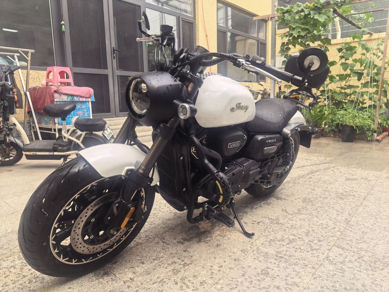 二手庄威V400