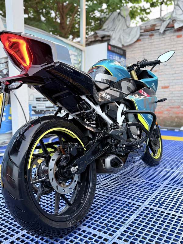 二手春风250SR
