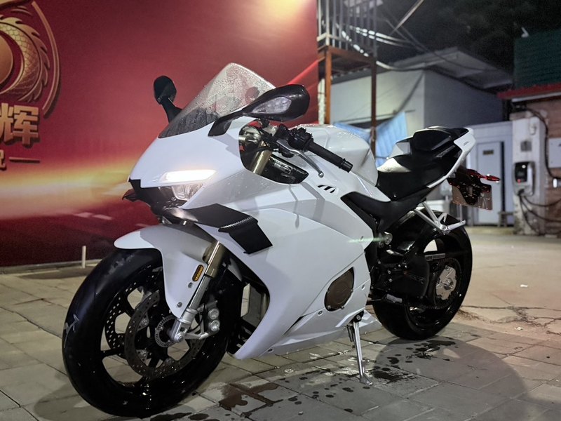 二手张雪机车500RR