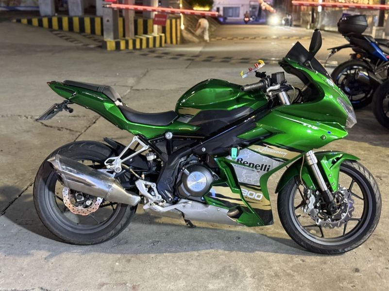 二手贝纳利龙卷风 Tornado 302R