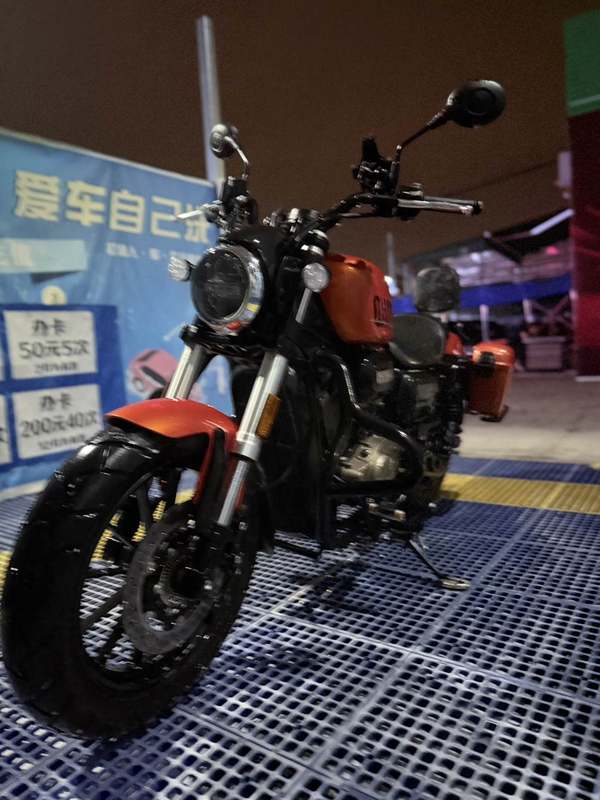 二手QJMOTOR闪300