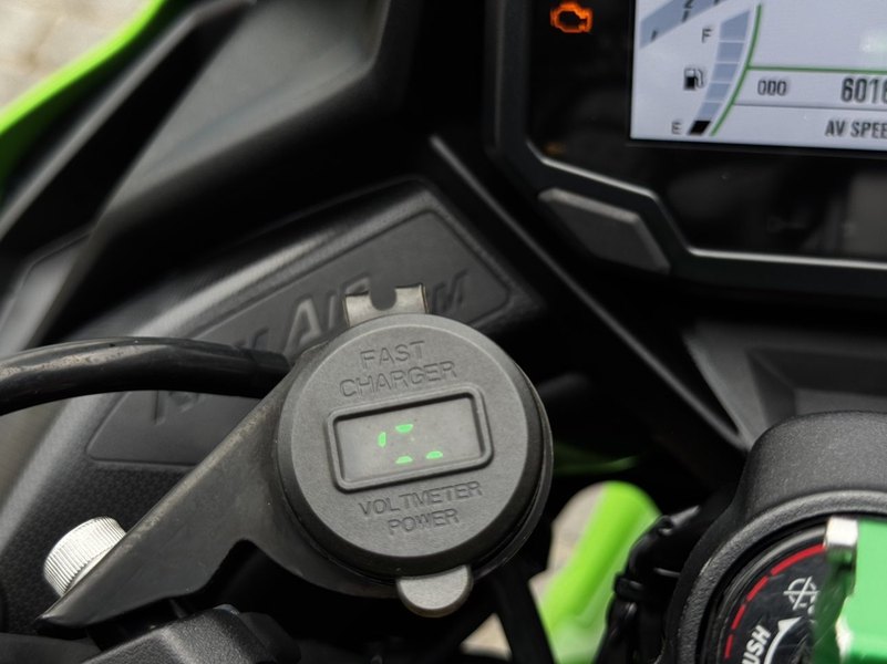 二手川崎ZX-4R