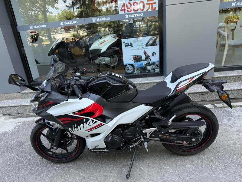 二手川崎Ninja 400