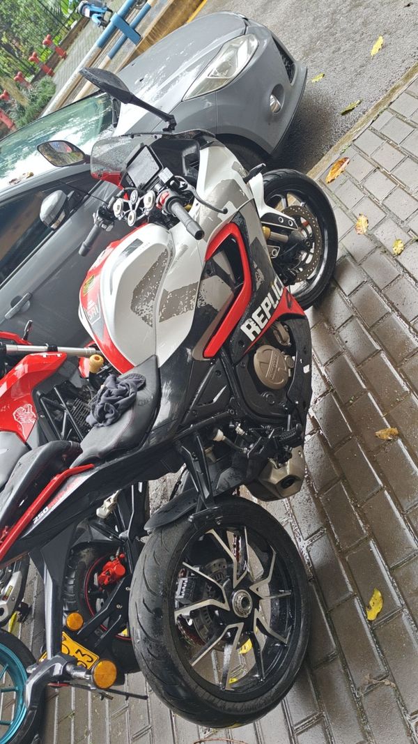 二手QJMOTOR赛250