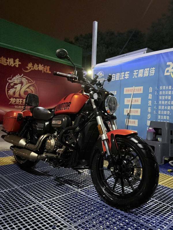 二手QJMOTOR闪300