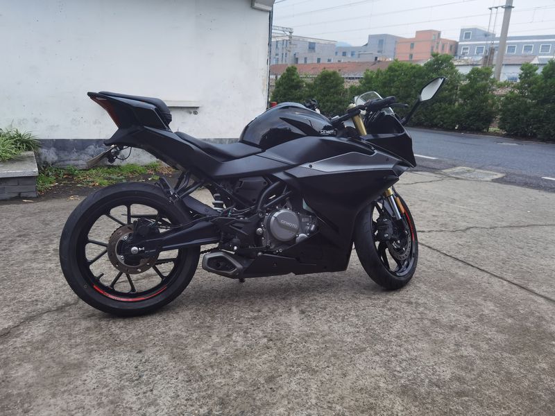 二手春风250SR