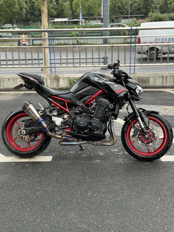 二手川崎Z900