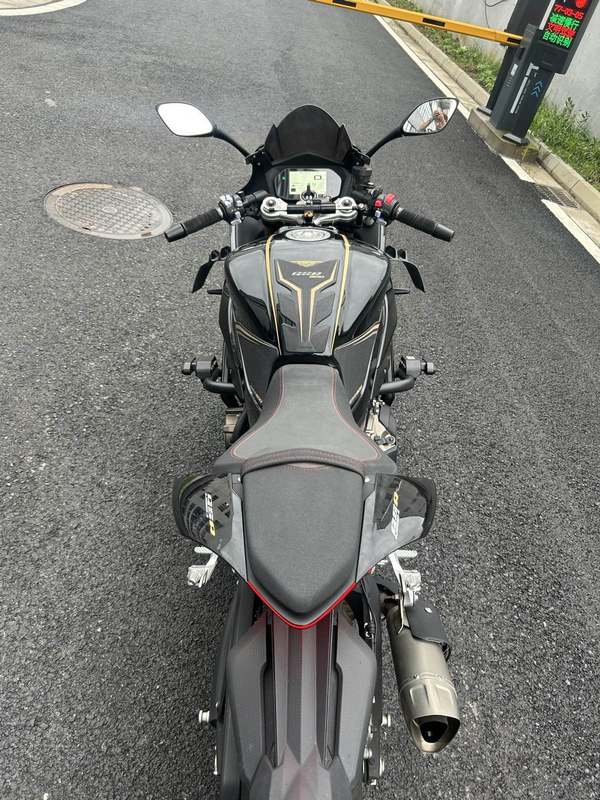 二手QJMOTOR赛800