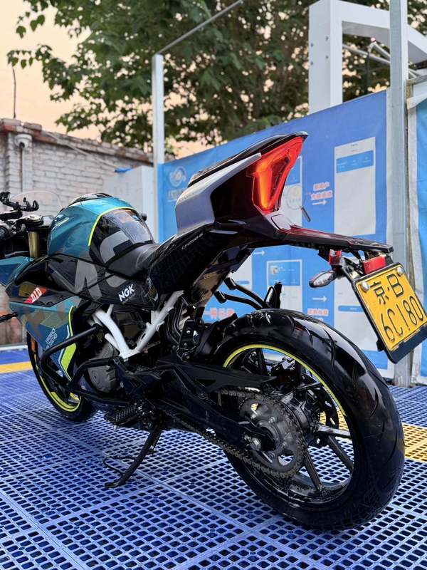 二手春风250SR