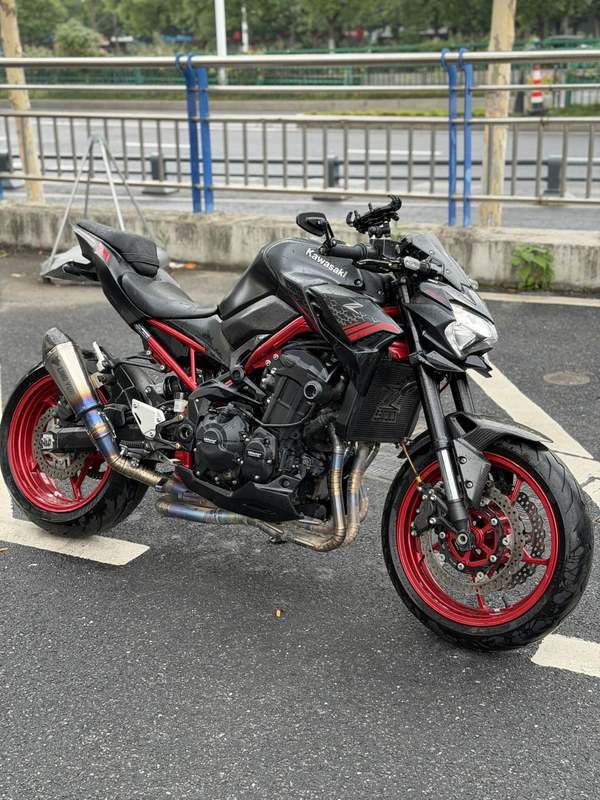 二手川崎Z900