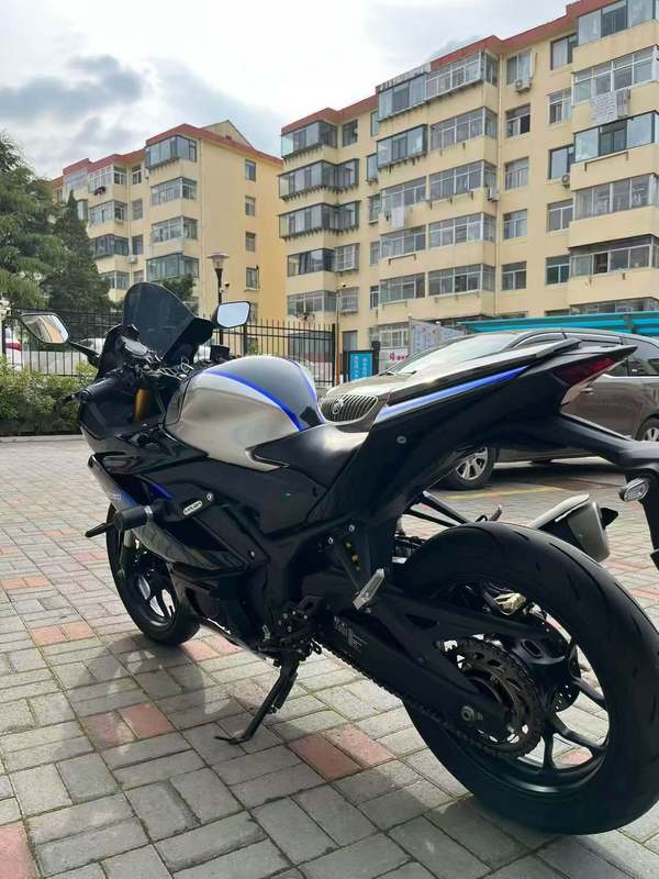 二手雅马哈YZF-R3