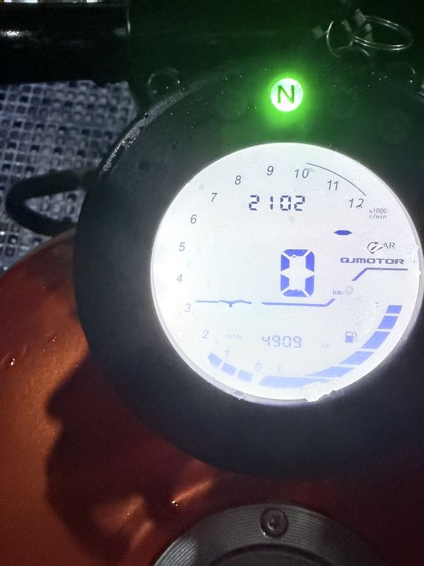 二手QJMOTOR闪300