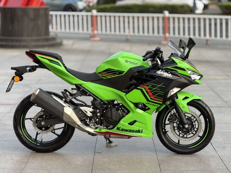 二手川崎Ninja 400