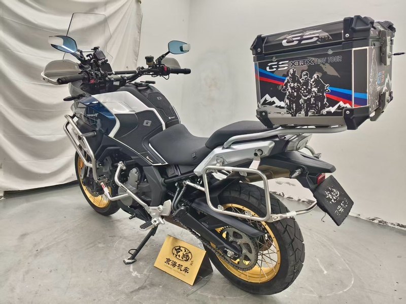 二手春风700MT