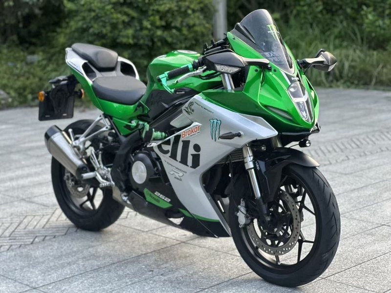 二手贝纳利龙卷风 Tornado 252R