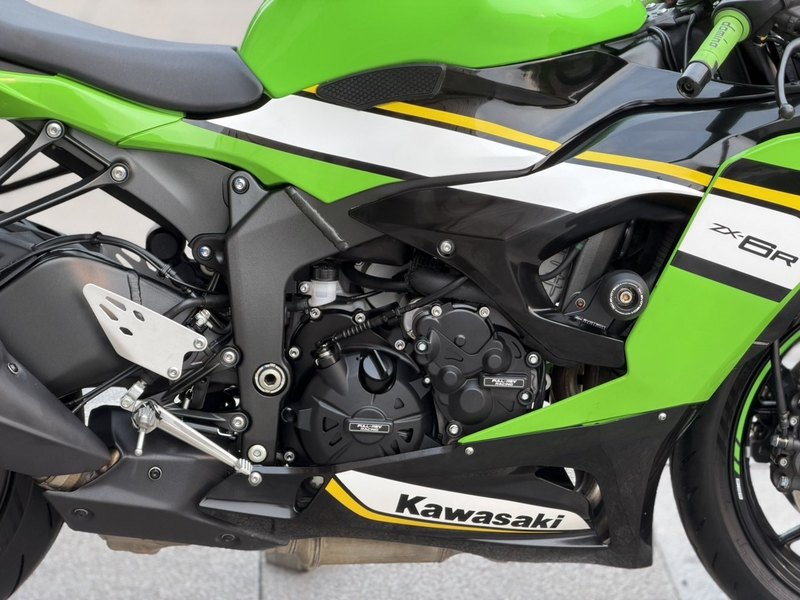 二手川崎Ninja ZX-6R 