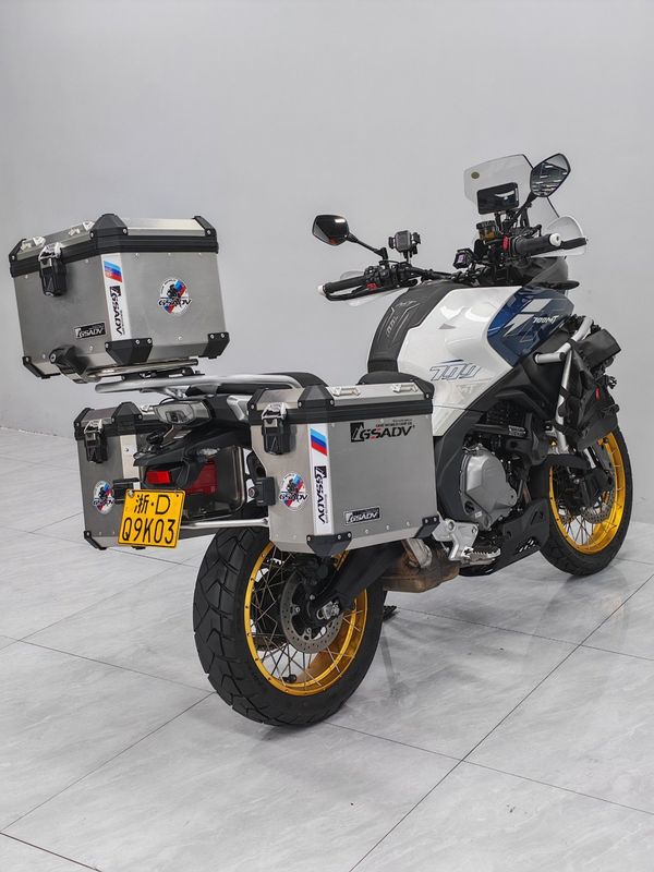 二手春风700MT