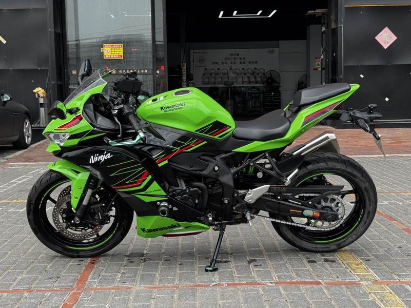 二手川崎ZX-4R