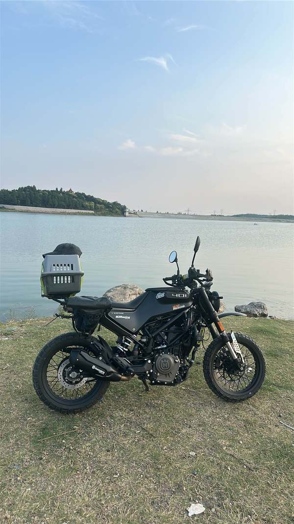 二手HUSQVARNA黑箭 401