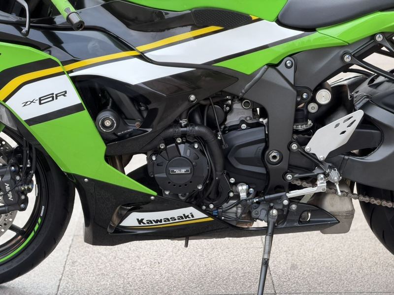 二手川崎Ninja ZX-6R 