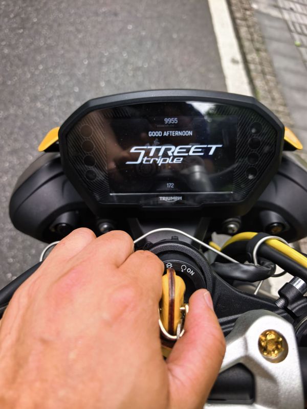 二手凯旋Street Triple 765