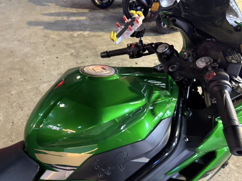 二手贝纳利龙卷风 Tornado 302R