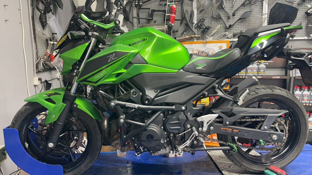二手川崎Z400