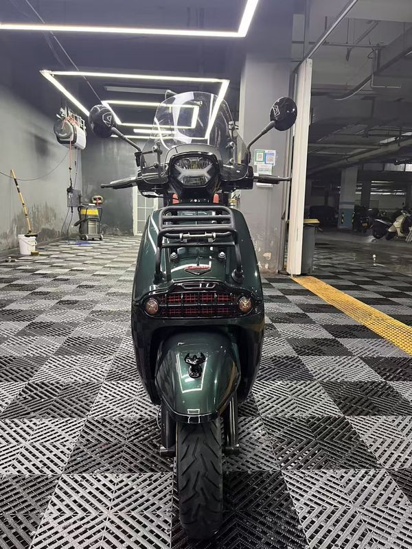 二手维多利亚Sixties 300i