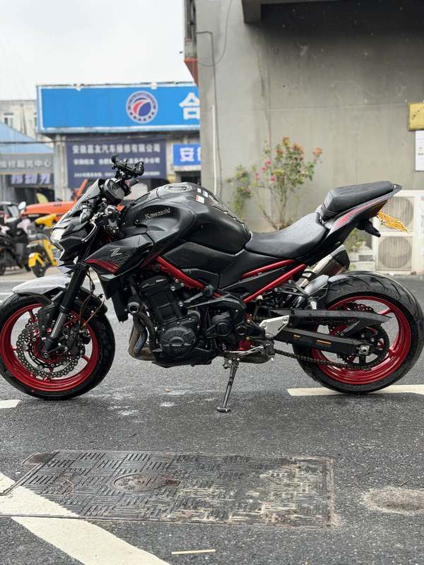 二手川崎Z900