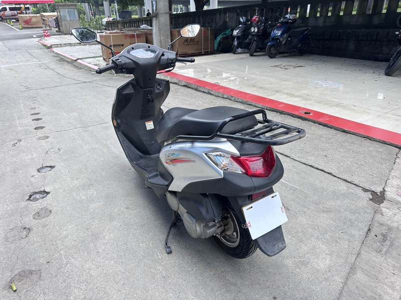 二手豪爵VF125
