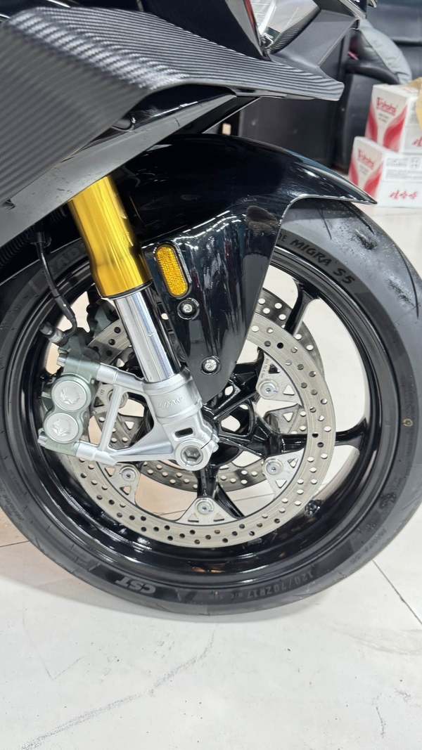 二手张雪机车500RR